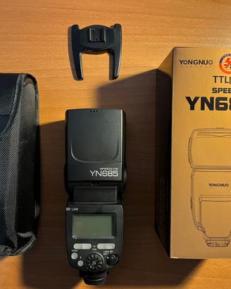 Flash Yongnuo Speedlite YN685