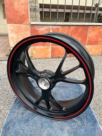 Cerchione posteriore Marchesini per Ducati