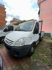 Iveco daily cassone fisso