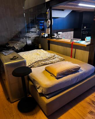 Letto 160x200 con cassone  e doghe in legno