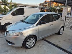 Lancia Ypsilon 1.3 MJT 16V 95 CV 5 porte S&S Plati
