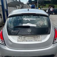 PORTELLONE BAULE LANCIA YPSILON 2016