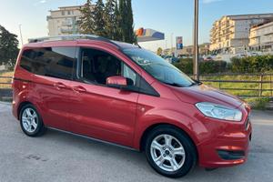 Ford Tourneo Courier 1.5 TDCI 75 CV Plus 5P 2015