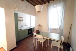 Bilocale Arredato con Terrazzo - Rif. UA/030