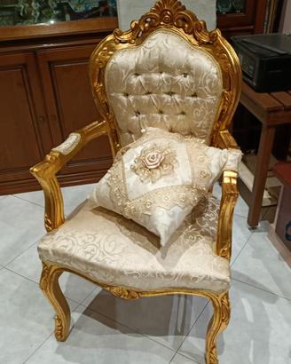 Poltrona stile barocco dorata