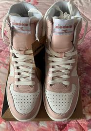 Sneakers Diadora nr 41 nuove con cartellino