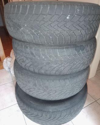 4 Gomme invernali usate Continental TS850