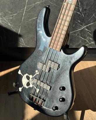 RARO Basso Squier MB-4 Skull & Crossbones