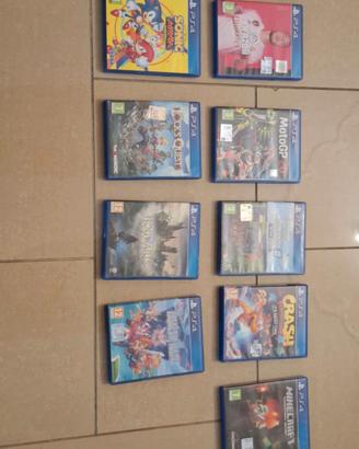 Videogiochi PS4 + tastiera e mouse