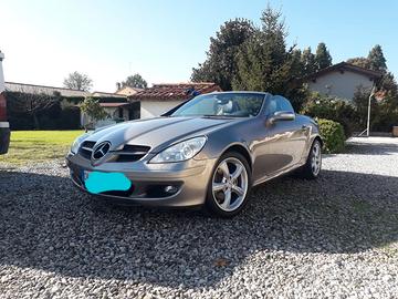Mercedes SLK kubanite color