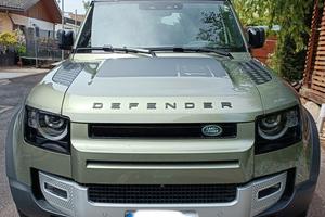 Land Rover Defender 110