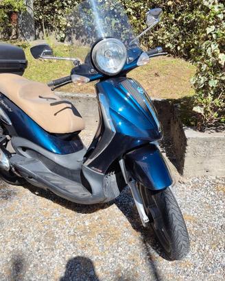 Beverly tourer 300 del 2009