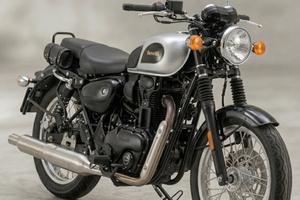 Benelli imperiale 400.