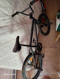 BMX con pedalino avanti e dietro