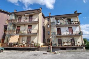 Bilocale con box auto