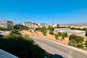 5 locali, terrazza, due posti auto