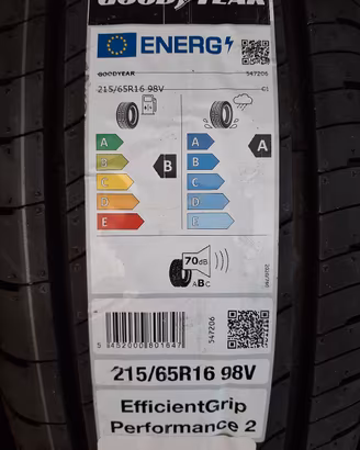 4 Pneumatici Goodyear Estivi 215 65 R16 98V Nuovi