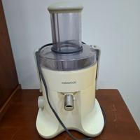 Centriuga per succhi di frutta e verdura