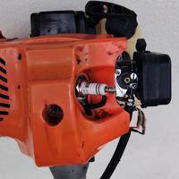 Decespugliatore a scoppio