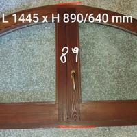 Finestra in legno e vetri termici.