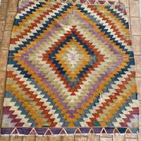 Tappeto Kilim vecchio, originale, fatto a mano.
