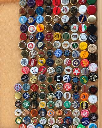 Lotto 147 tappi corona da collezione.Tutti diversi