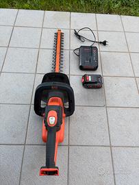 Taglia siepi Black and Decker