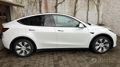Tesla Model Y LONG RANGE AWD 2022
