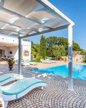 Villa con piscina