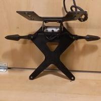 Porta targa suzuki gsx r 600 750 k4 k5 2004 2005