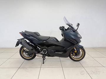 YAMAHA T-Max 560 Tech Max
