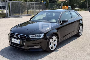 AUDI A3 1.6 TDI clean diesel Ambition