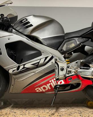 Aprilia RSV 1000 - 2005