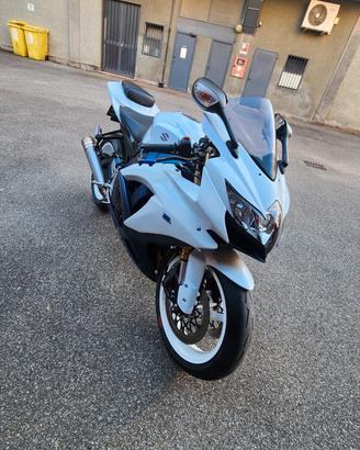 GSXR 600 L0 2011