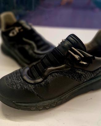 Geox con lacci elastici