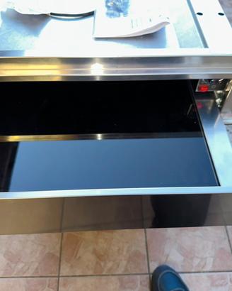 Whirlpool cassetto scalda piatti
