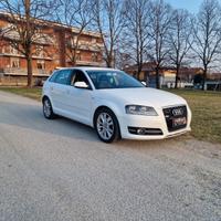 AUDI A3 SPB 1.6 105cv S.LINE CON GARANZIA