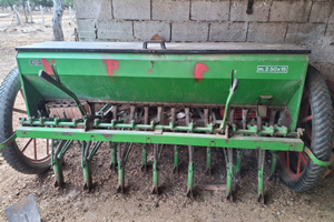 Seminatrice per cereali