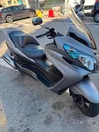 Suzuki Burgman 400