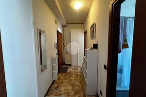 2 LOCALI A SAN GIULIANO MILANESE