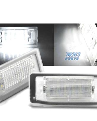 LUCI TARGA A LED AUDI TT 98-06