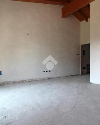 3 LOCALI A BARBARIGA
