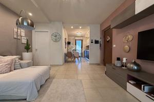 5 LOCALI A BORGARO TORINESE