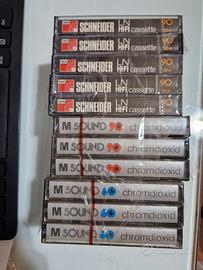 Lotto di 11 audiocassette miste