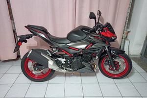 Kawasaki Z 500 SE - 2025