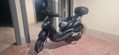 Piaggio Beverly  250 
