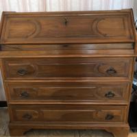 Scrittoio a ribalta in legno