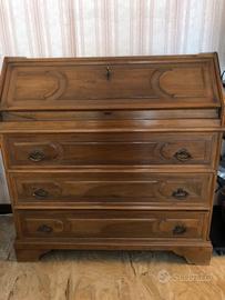 Scrittoio a ribalta in legno