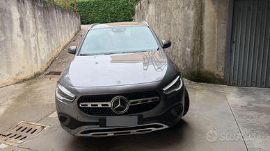 GLA 220 automatic premium H247