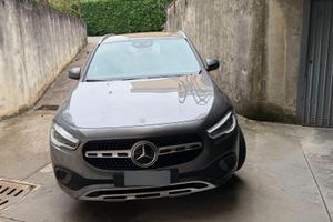 GLA 220 automatic premium H247